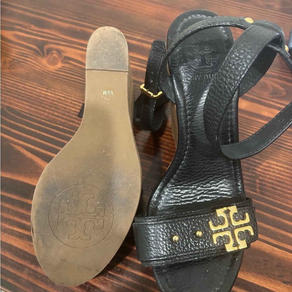 Tory Burch Black Leather Sandals with Gold Emblem